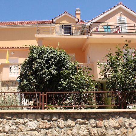 Apartman تيسنو المظهر الخارجي الصورة